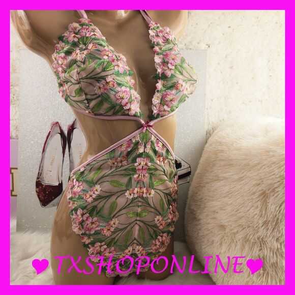 💗👙Victoria's Secret Dream Angels lily embroidery triangle teddy👙💗 - Picture 8 of 8